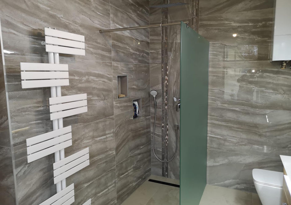 Verfliesung für Badezimmer realisiert von SUNstein in Stotzing bei Eisenstadt