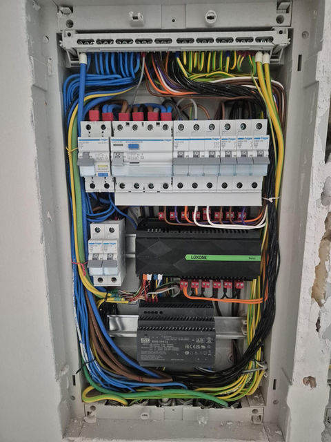 Verkabelung von Elektrotechnik Thalhamer