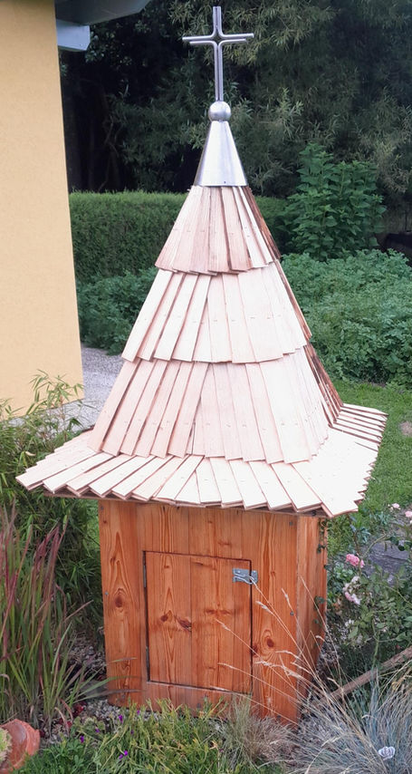 Holzschindeln hergestellt und montiert von Franz Riepl in Diex