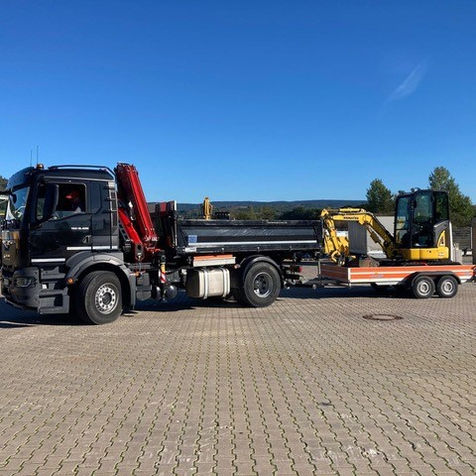 Baumaschinentransport von  HTB-Pluskiewitz