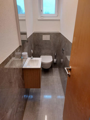 Bad saniert von Fliesen- & Plattenverlegung Hannes Offenbacher