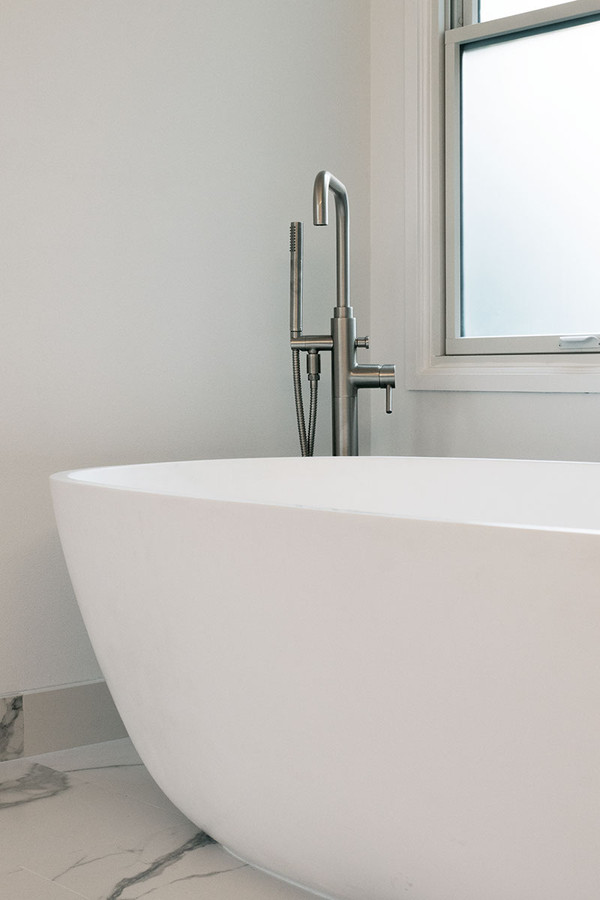 jonathanwilkinson_weaver bathroom046.jpe