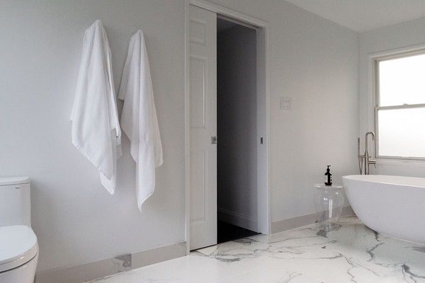 jonathanwilkinson_weaver bathroom137.jpe