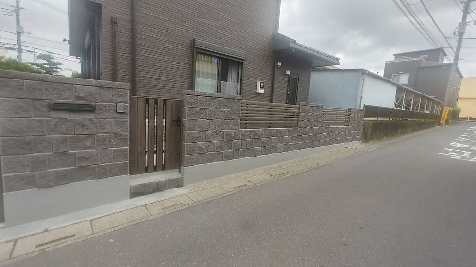 ブロック塀の改修工事で安全性とデザイン性を向上しました