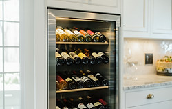 Wine cooler fridge