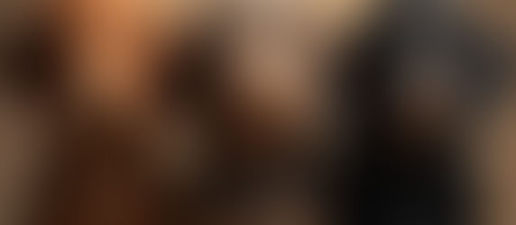 tres dachshund uno a la par del otro