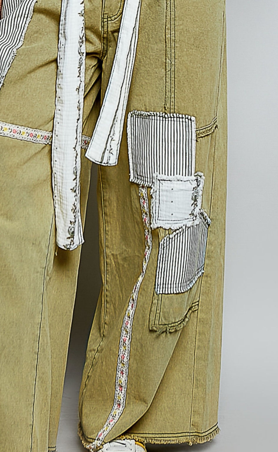 Thumbnail: Willow Patchwork Artisan Wide-Leg Pants