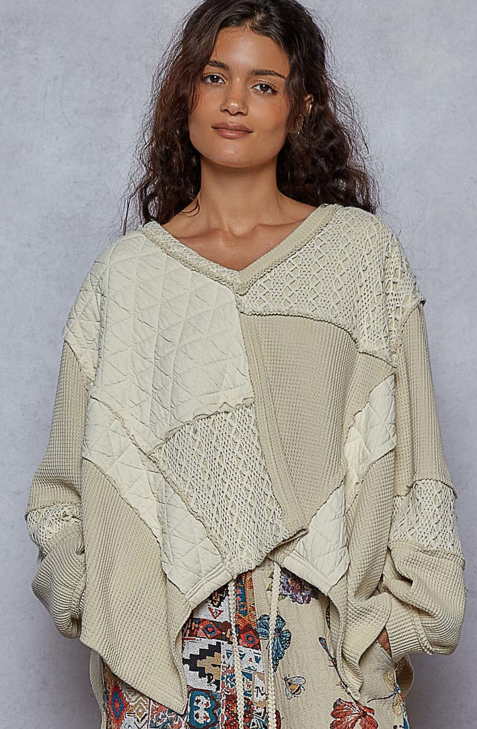 Thumbnail: V-Neck Balloon Sleeve Relaxed Fit Top in Thermal w/ Crochet & Quilting 