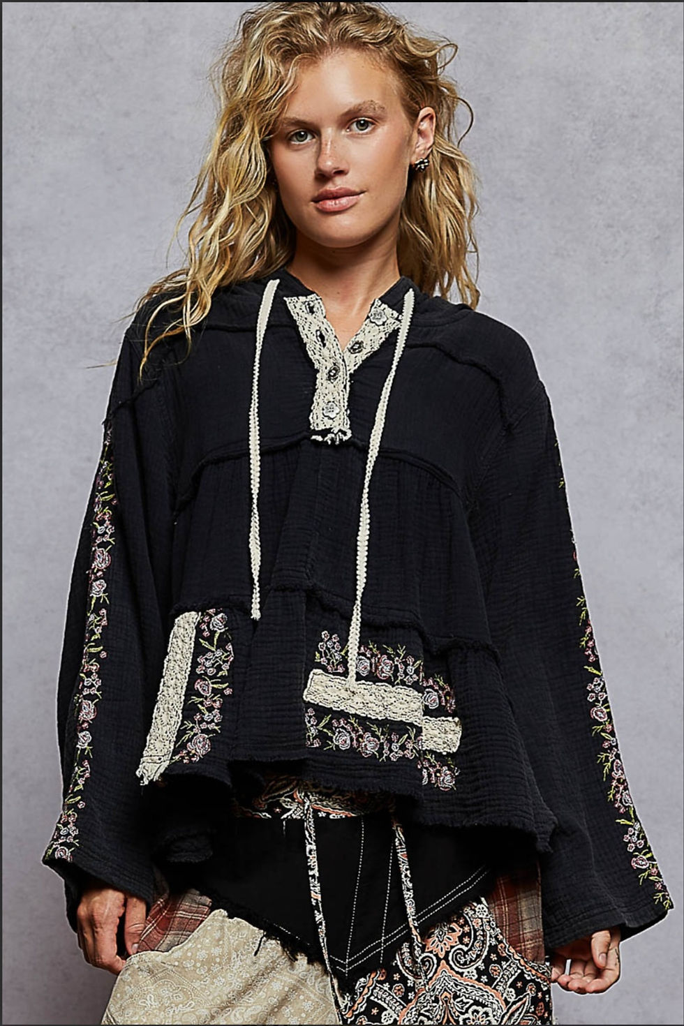 Long Sleeve Double Gauze Embroidery Shirring Woven Top