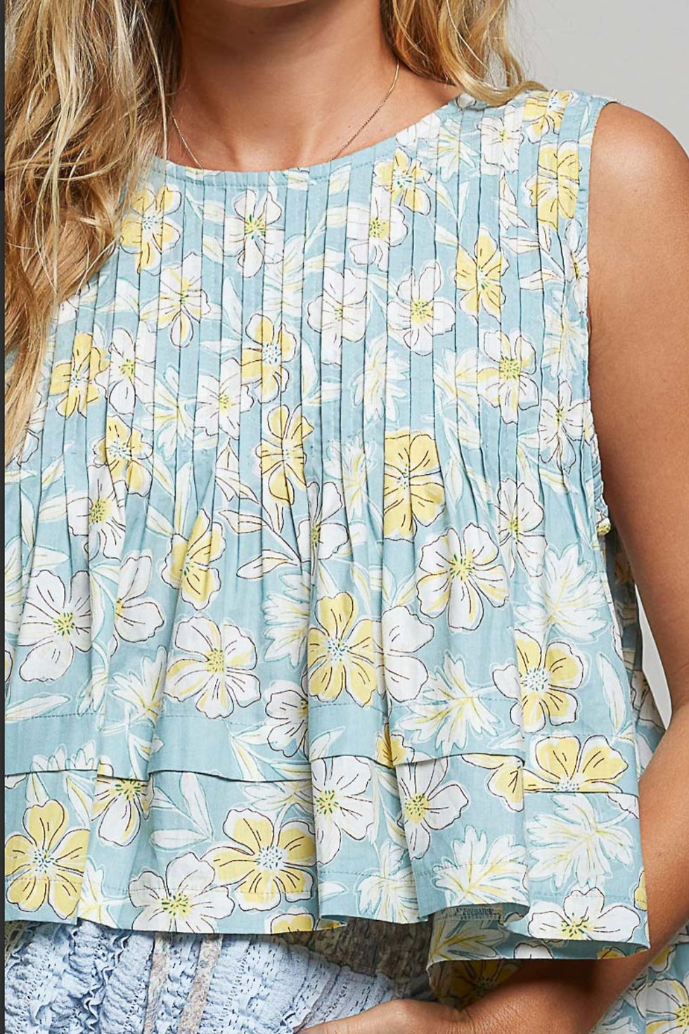Thumbnail: Soft Sky Wildflower Swing Tank