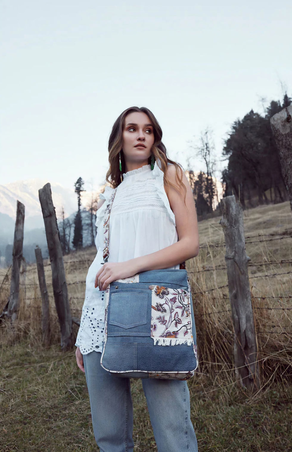 Thumbnail: Rednoize Shoulder Bag