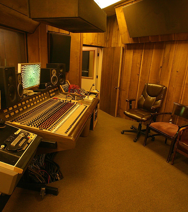 Esitellä 83+ imagen vintage recording studio abzlocal fi