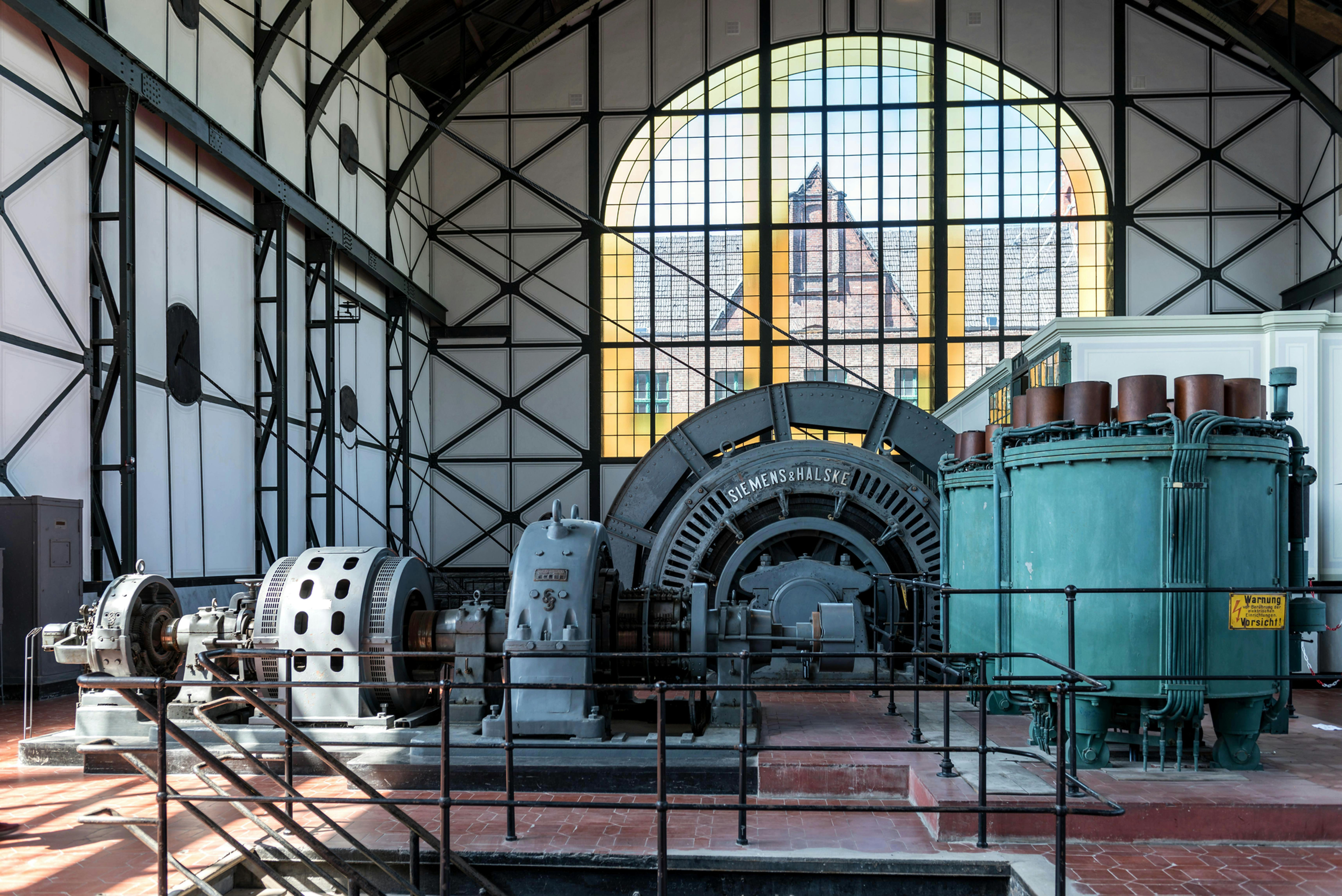 Large Siemens-Halske generators and electrical equipment in industrial building