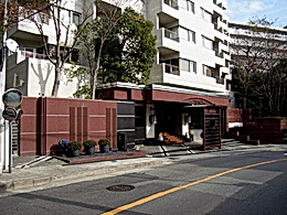 廃業ホテルをSmall Luxury Hotelへリノベーション-1