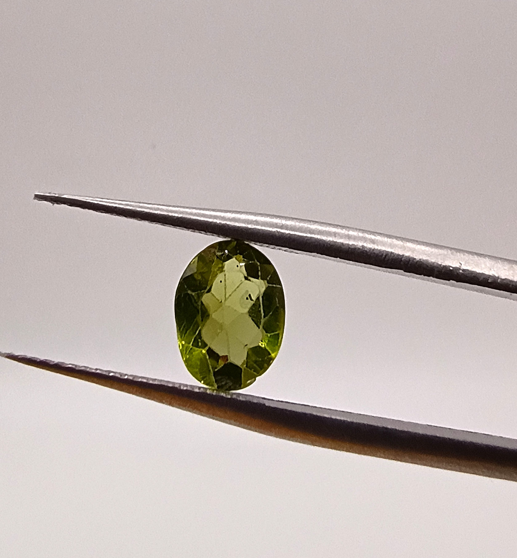#082 Peridot 1.29 Carat - Oval from AZ USA