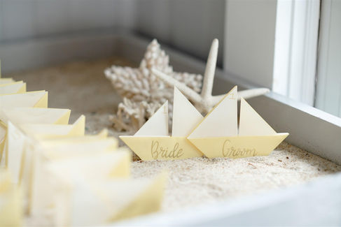 Popponesset Inn Tent Wedding reception details
