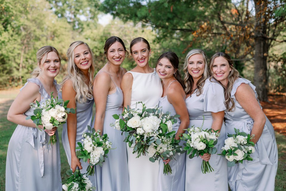 Bridesmaids wedding photos