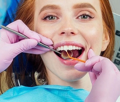 Dental Veneers and Oral Hygiene: Tips to Follow