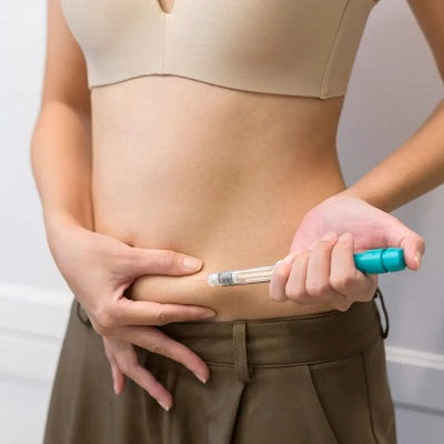 حقنة ساكسيندا في مسقط