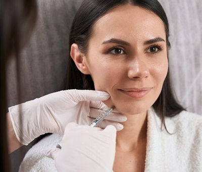 Jawline Fillers: Why They’re More Popular Than Ever