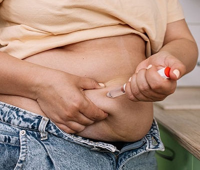 كيف تساعد حقن ويجوفي في زيادة الوعي بحجم الحصص الغذائية؟