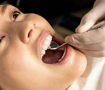 Is Laser Root Canal Treatment Available in Dubai?