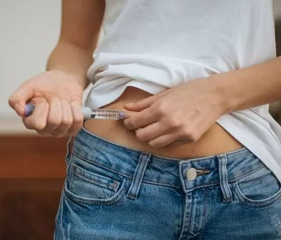 Saxenda Injection and Aging: Does It Work for Older Adults?