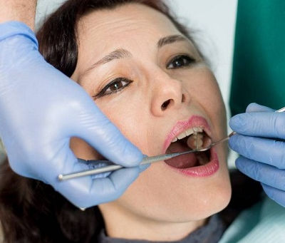 Can Gum Tissue Removal Affect Future Veneers?