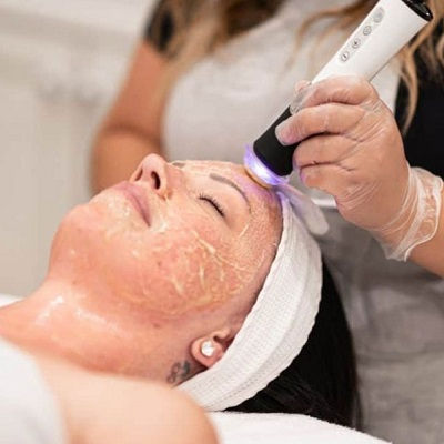Oxygeneo Facial Clinic in Oman