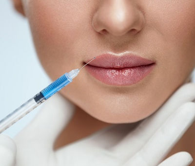 The Benefits of JUVÉDERM VOLBELLA for Youthful, Fuller Lips in Muscat