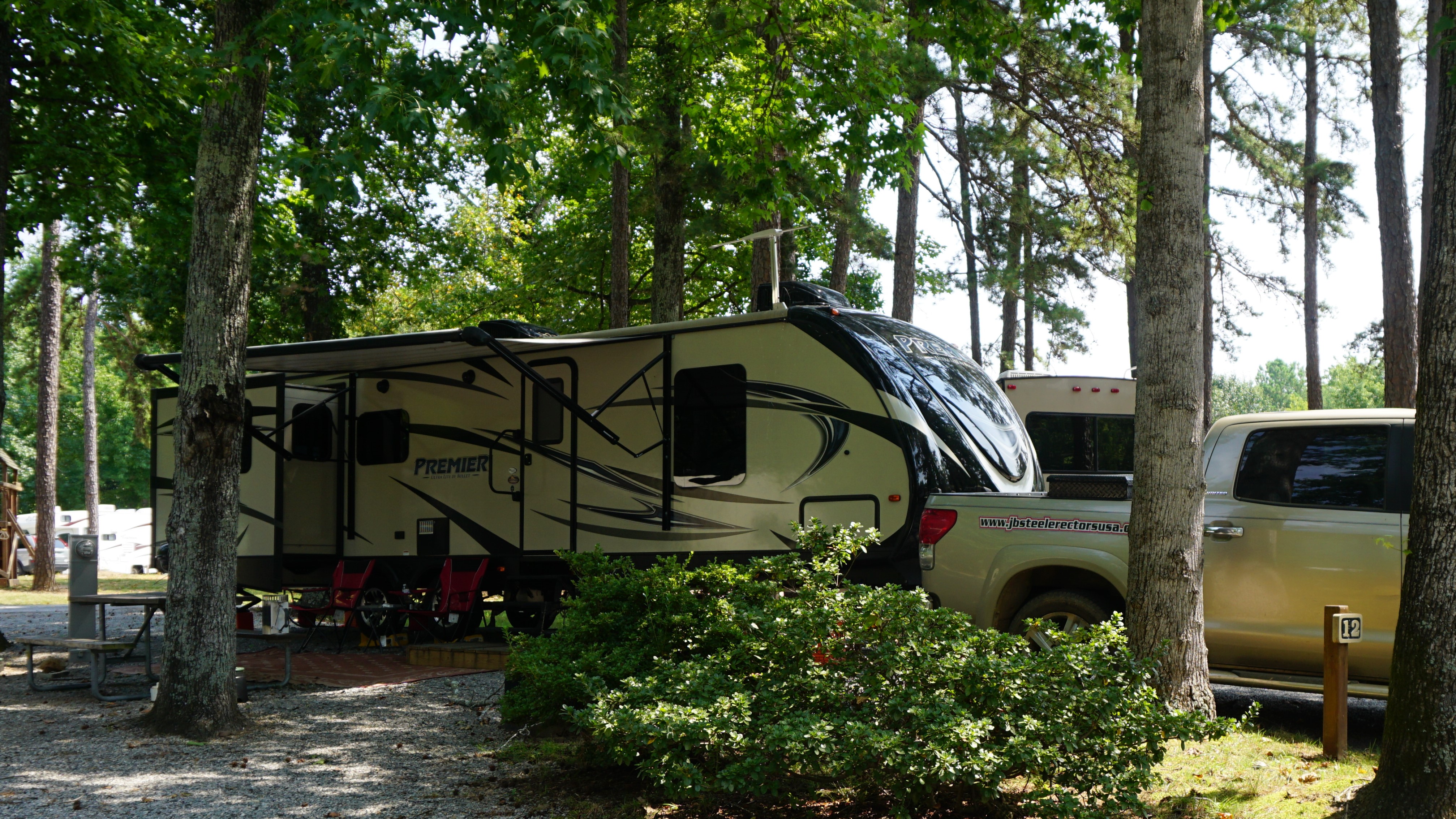 Daily weekly pine ridge campground united states