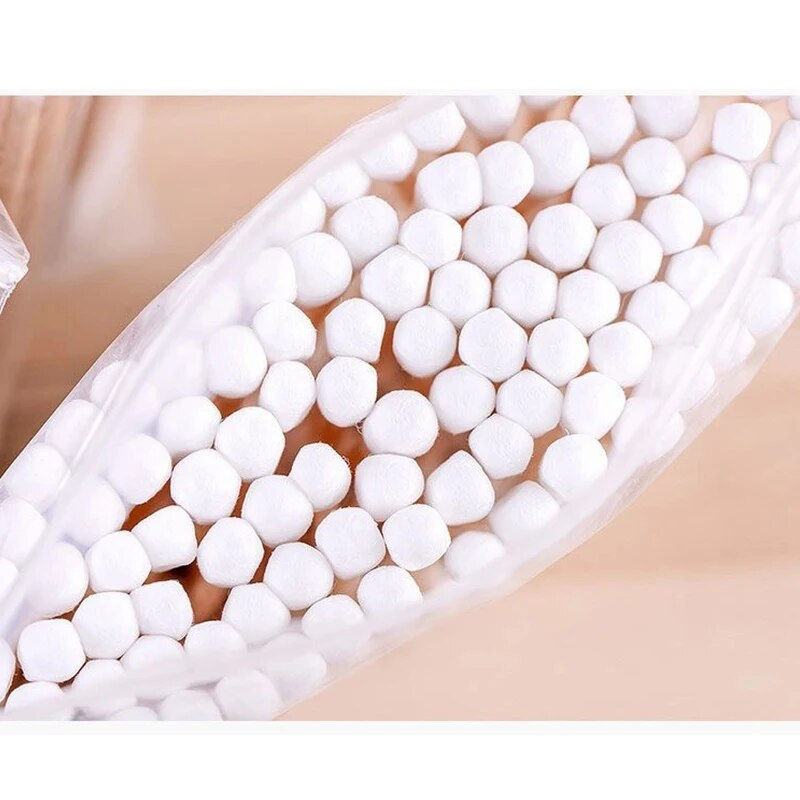 Thumbnail: Precision Cotton Swabs – Gentle Care & Flawless Makeup Touch-Ups
