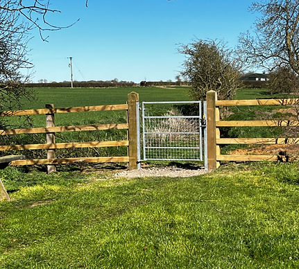 We can install Field, Footpath and Bridlepath gates to suit your requirements, all to meet public right of way specifications.