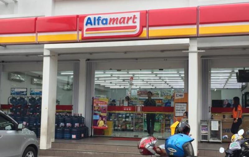 180213040217alfamart-subang.jpeg