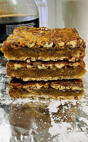 These pecan bars have a buttery shortbre