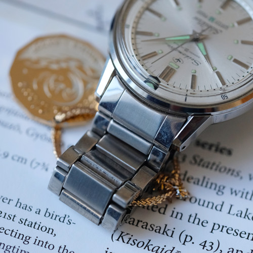 Seiko Seikomatic Silverwave J12082 | The Tokei Club