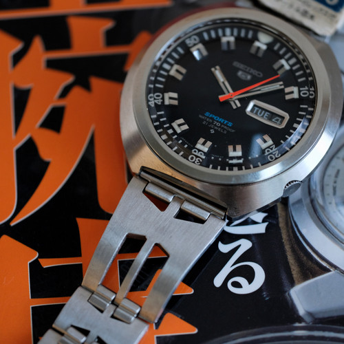 Unused Seiko 5 Sports 6119-7160 UFO Set | The Tokei Club