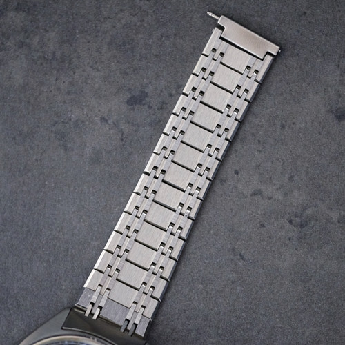 SOLD - NOS Seiko Baby Panda 6138-8000 | The Tokei Club