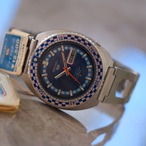 美品 セイコー5 ラリーダイバー 6119-8300 ビンテージ品 Seiko 5 Sports Rally Diver 6119-8300 | The Tokei Club