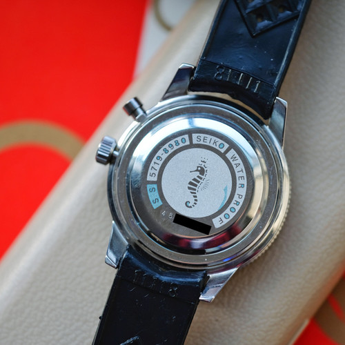 SOLD - Seiko Crown Chronograph 5719-8980 | The Tokei Club