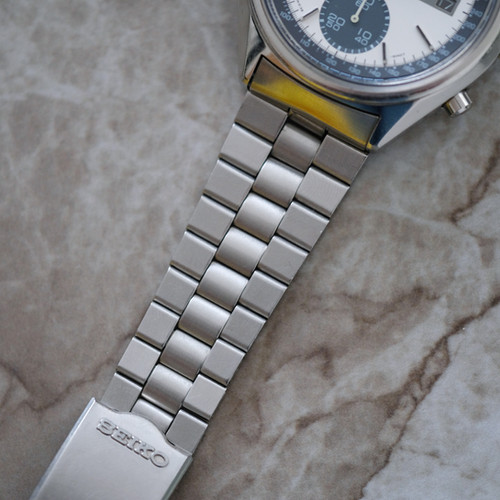 Seiko Chronograph Panda 6138-8020 | The Tokei Club