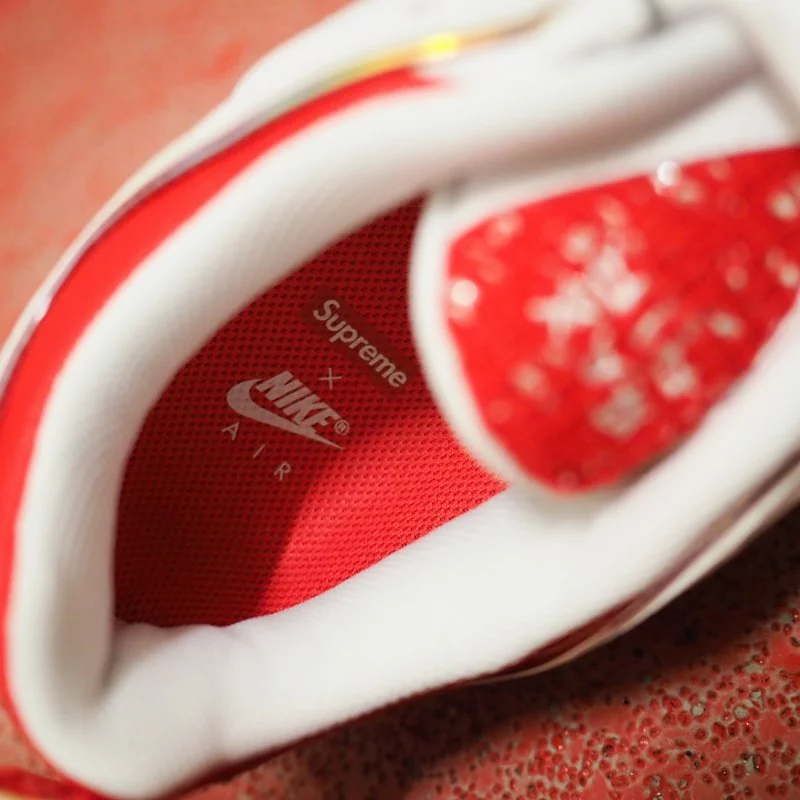 縮圖：Supreme x Nike Air Tailwind White Red AT3854-100