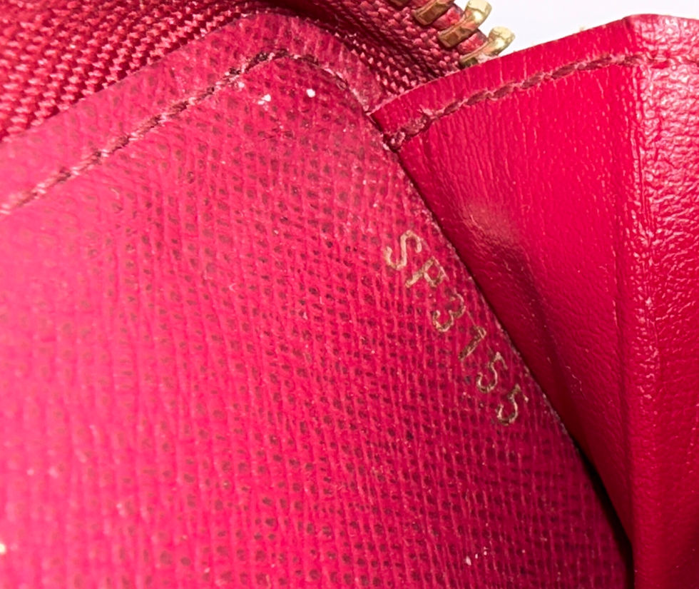 Thumbnail: Louis Vuitton Monogram Zippy Multicartes Fuchsia