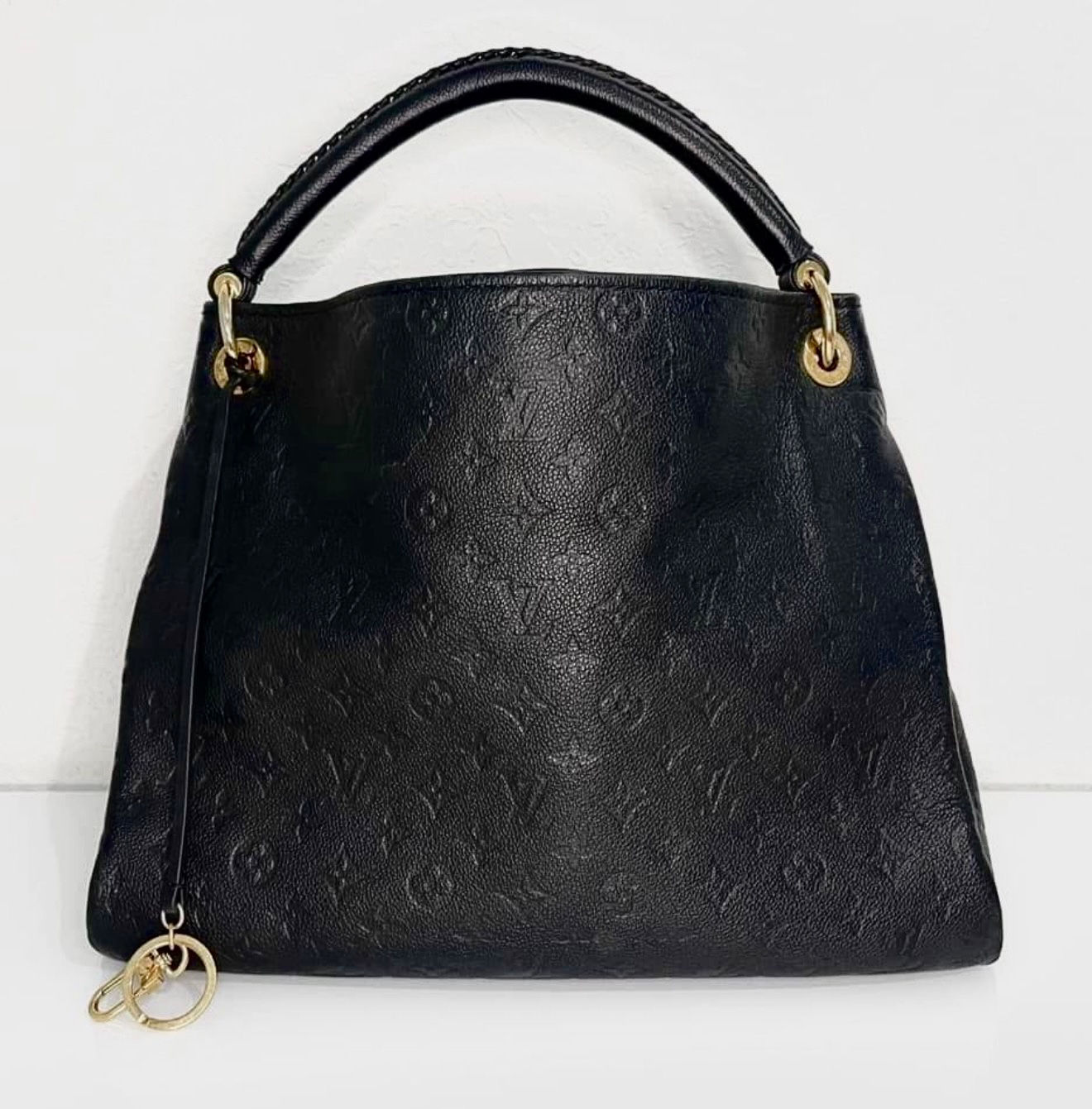 Louis Vuitton Artsy Bag