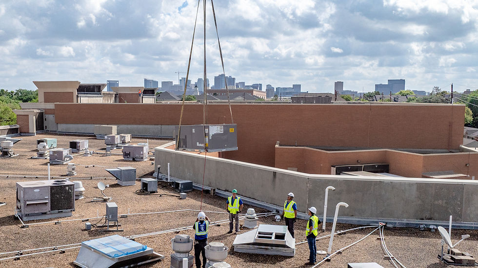 rdi-mechanical-service-team-rooftop-rtu-installation-houston-skyline.jpg
