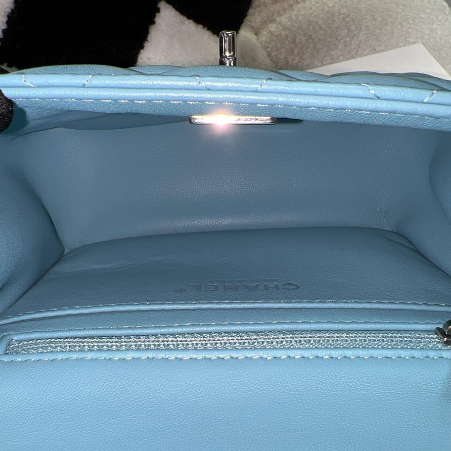Light blue quilted handbag interior