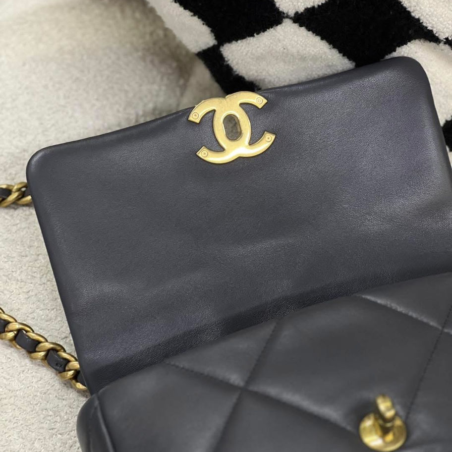Chanel 19 Small 21B in Grey Close Up Front View