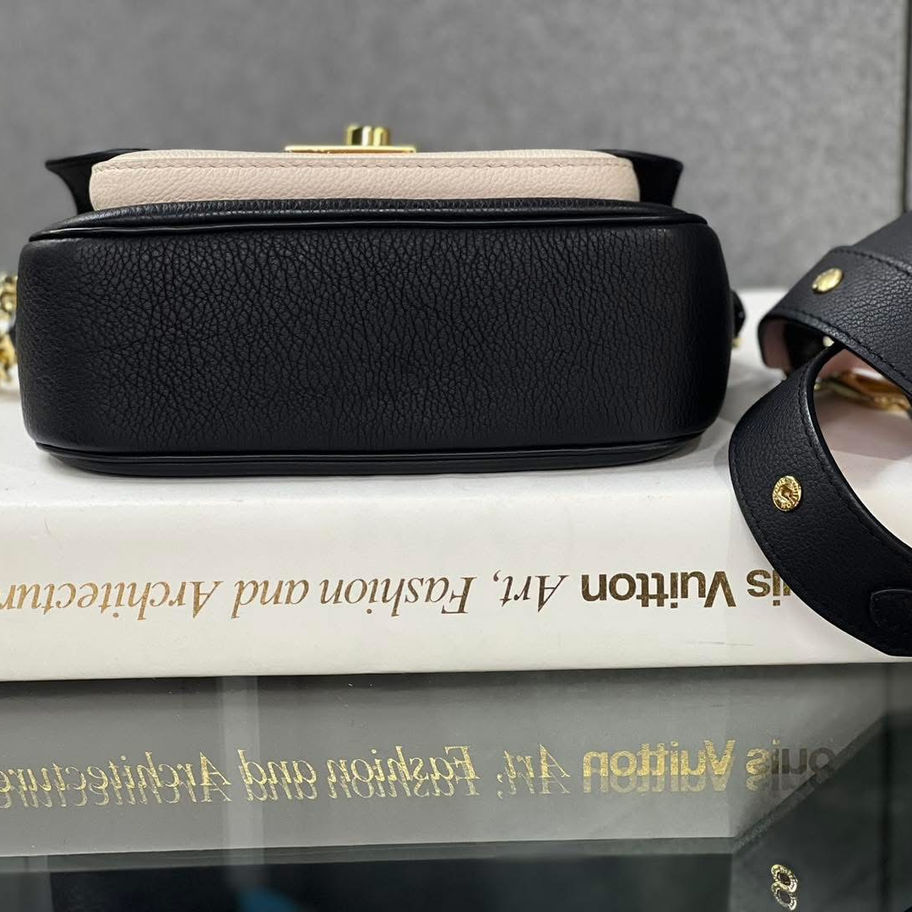 Black Louis Vuitton Sunset M13617 handbag