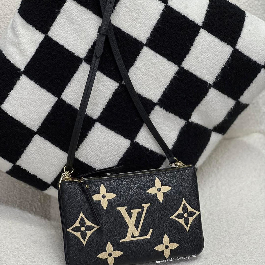 Black Louis Vuitton Twist PM M21119 handbag
