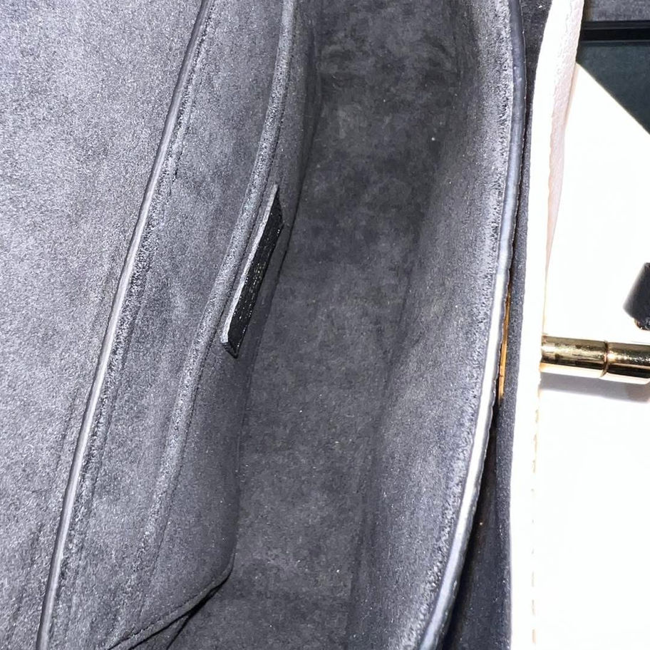 Empty Louis Vuitton Sunset M13617 handbag interior